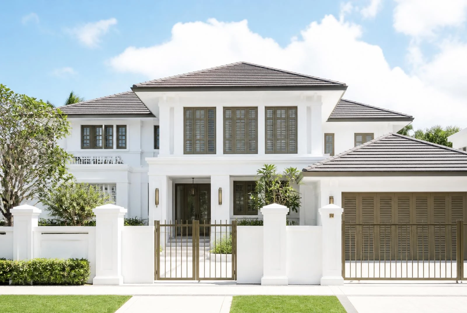 A Singapore landed home frontage in daylight